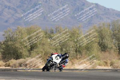 media/Oct-30-2025-Racers Edge (Thu) [[dabbdaf680]]/2-A Group/Session 5 (Turn 7)/